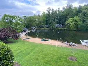 Lakefront Bubbles & Beach - Zirconia