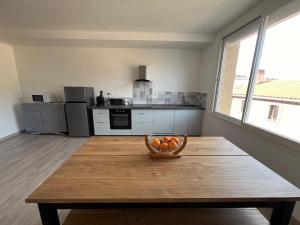 Maisons de vacances Le Carmagnol : Maison 2 Chambres
