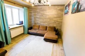 2Х квартира - Ferrosplav