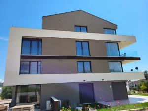 Salteria Residence Premium 1 