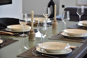 Spectacular villa X with heated pool overlooking Split and sea