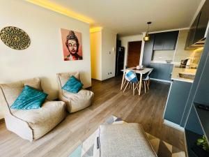 Exclusivo Departamento Equipado Estacionamiento Privado 2D-2B con Excelente ubicación en Los Ángeles