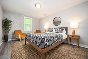 Vibrant 3BD in SylvanHills Near Southside Beltline