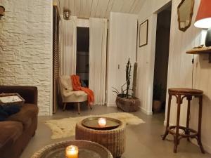 Maisons de vacances Jolie maison en bois climatisee Proche Lac&Ocean : photos des chambres