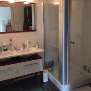 Villas Bright modern house, in mountains close Grenoble : photos des chambres