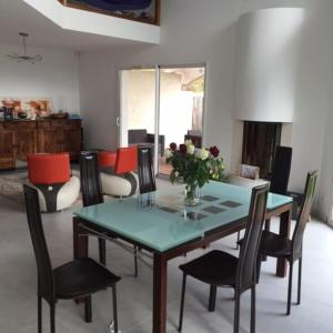 Villas Bright modern house, in mountains close Grenoble : photos des chambres