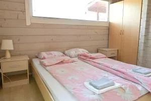 Girulių poilsiavietės namelis - XIII - Kollaten