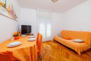Apartments and Room Petar
