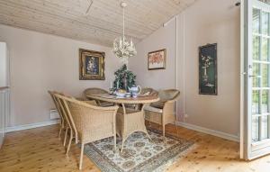 Three-Bedroom Holiday Home In Hornbak