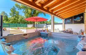 3 Bedroom Stunning Home In Brscici - 卡布鲁尼齐