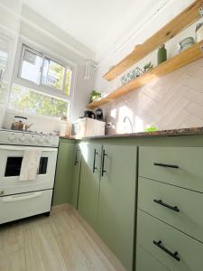 Monoambiente zona GuemesPaseo Aldrey