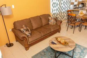 Charming Deluxe 2 bedroom home