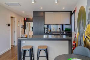 Sky Maiden on King with Private Terrace