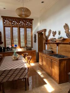 Indah Riverside Villa Yogyakarta