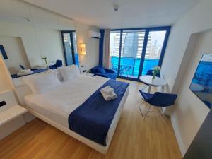 Great Sea View Studio 2307 New Block D1 ORBICITY