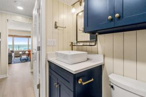 K and J Panama City Beach