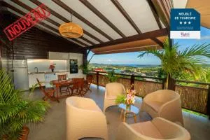 F3 Hibiscus - piscine chauffée - vue mer - 9 min de la plage - Ti Zwézo Paradi - Léro