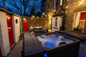 Hearthside Park Road