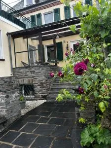 Altes Weinhaus - Klüsserath