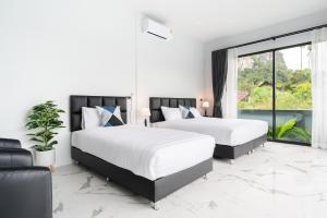 Sea Eagle Mountain private pool villa Aonang