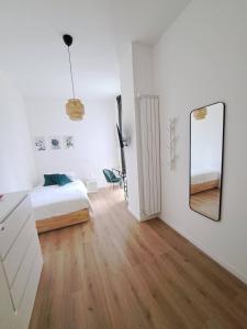 IL BALCONE NEL PARCO - stanze con bagno privato