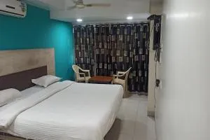 Hotel Blue Heaven - دابولي