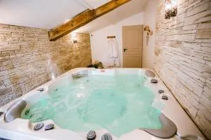 Gîte Ô Tilleul Enchanté - Nebout Gîte Ô Tilleul Enchanté - Nebout