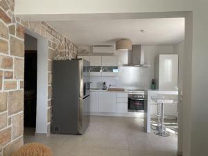 Seaside Zavala Comfortable holiday residence