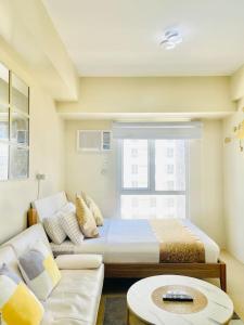 M2 Minimalist and Cozy Studio