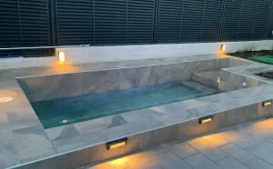 Acogedora casa en Madrid con piscina privada, jacuzzy y garaje - Rivas-Vaciamadrid