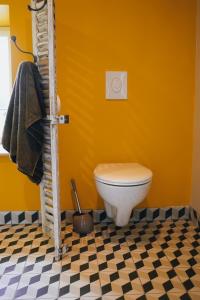 Chez Guilem chambre jaune