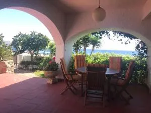 Chalet con jardín en playa de Calahonda, Granada - 卡拉宏达