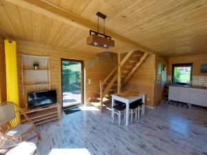 Domki przy Młynie " Koło Młyńskie "