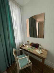 B&B / Chambres d'hotes La Bonne Maison 3 : Chambre Double