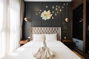 Saigon Balcony Apartment