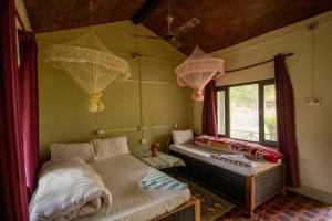 Bardia Riverside View Park Resort - FR and EN speaking