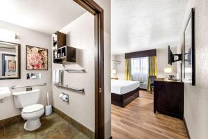 Americas Best Value Inn Marquette
