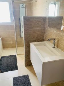 Villas VILLA 250m2 Montpellier Sete Palavas : photos des chambres