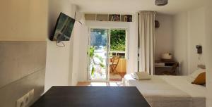 Pretty Studio with a sea view Agata