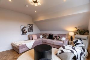 Hearthside Park Road