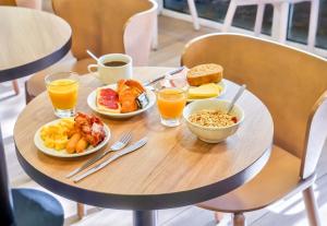 Hotels B&B HOTEL Paris Malakoff Parc des Expositions : photos des chambres