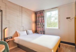 Hotels B&B HOTEL Paris Malakoff Parc des Expositions : Chambre Double