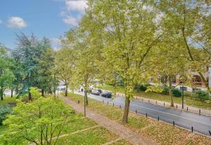 Hotels B&B HOTEL Paris Malakoff Parc des Expositions : photos des chambres