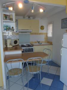 STUDIO MEZ 25M2 + TERRASSE 6m2 REF 4014