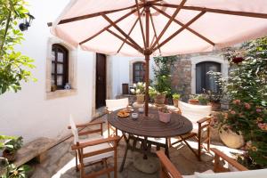Ilianthos Traditional Maisonette