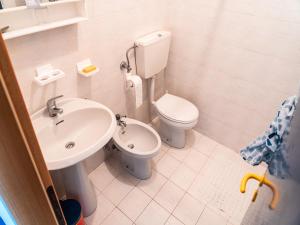 Cozy apartment with sunny terrace in Bibione