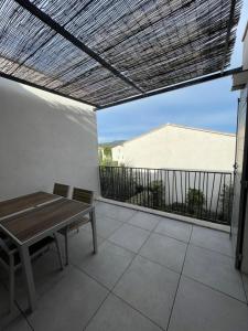 Appartements Les Cyclistes : appartement Vintoux : Appartement 2 Chambres