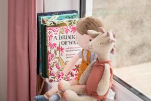 Family Friendly Sleeps 6 in Exmouth By The Sea