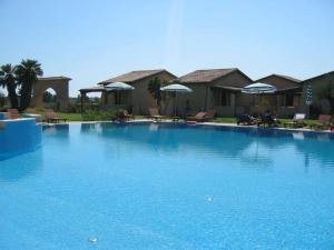 Borghetto Beach Club Resort