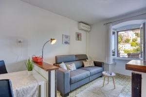 Apartment Riva 1001 